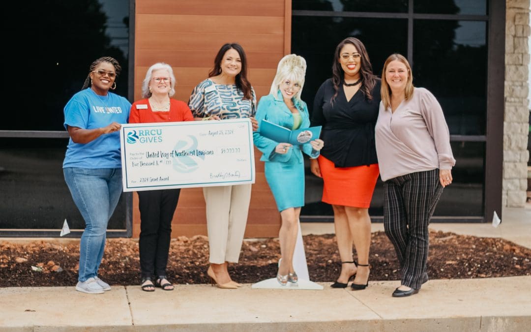 UNITED WAY IS AWARDED $5,000 FROM RRCU TO SUPPORT DOLLY PARTON’S IMAGINATION LIBRARY